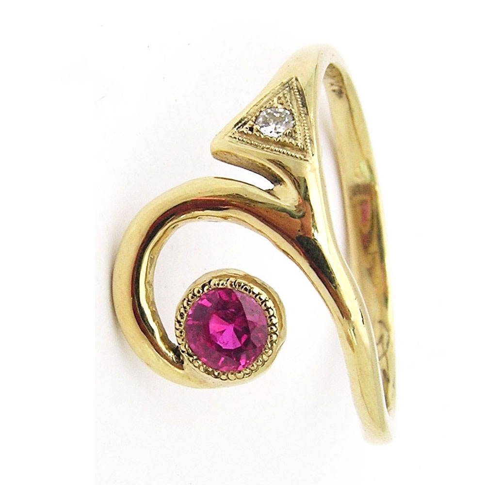 gold gemstone rings