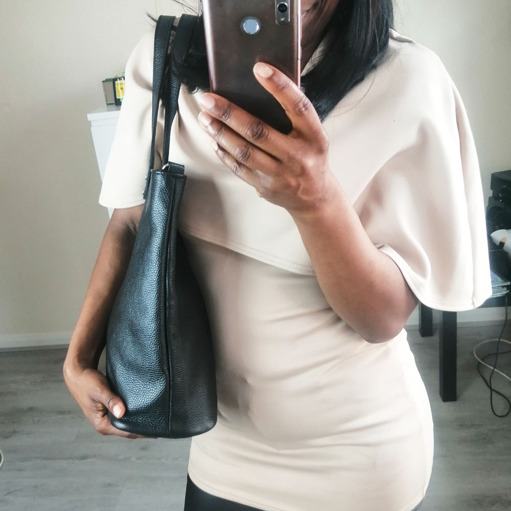 shoulder tote